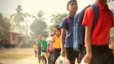 Akshar School in India Replaced Tuition With Plastic Waste