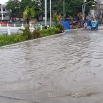 Boracay Main Road Flooding photos by Trish Tatoy