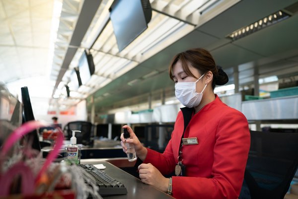 Hong Kong Airlines staff Hong Kong Airlines staff