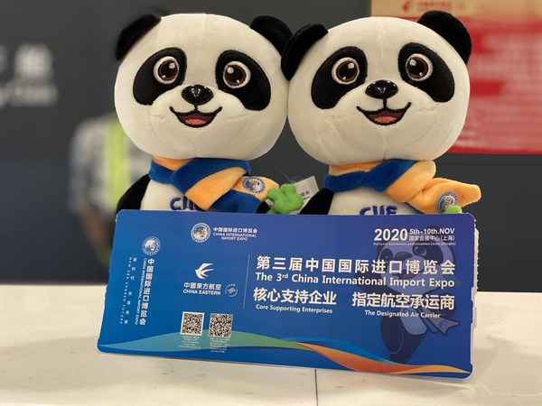 The world's first CIIE-themed airplane launched by CEA flew to Paris for its first overseas flight. The world's first CIIE-themed airplane launched by CEA flew to Paris for its first overseas flight.