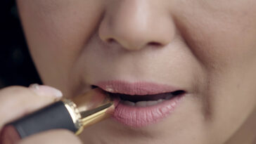 Leni Robredo The Pink Lipstick