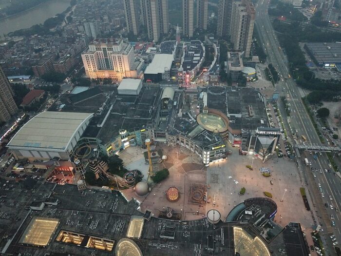 New South China Mall by David290 via Wikimedia cc